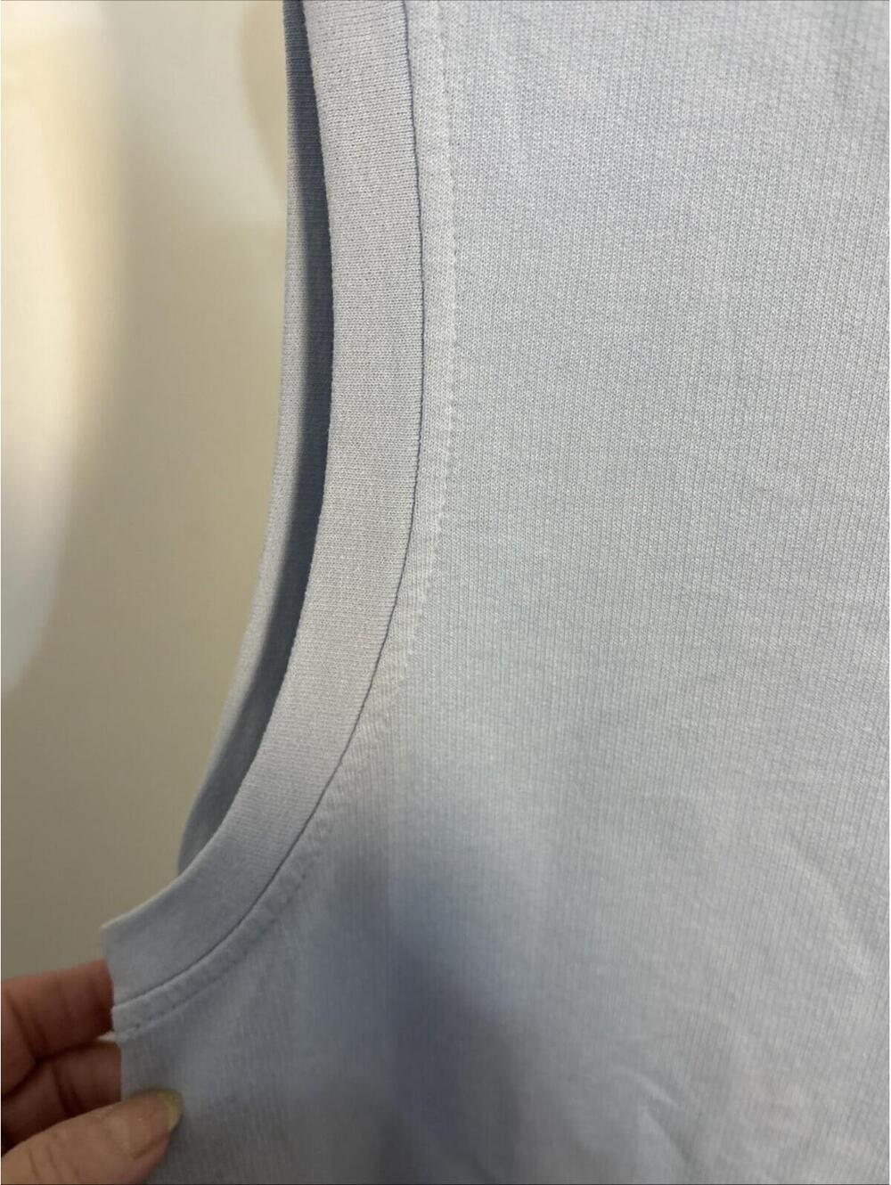 Lou &‎ Grey women's sleeveless stretch knit size Small Side Slits Baby Blue - Picture 6 of 10